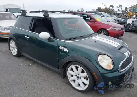 2009 Mini Cooper S from USA, damaged, VIN WMWMF735X9TT94065